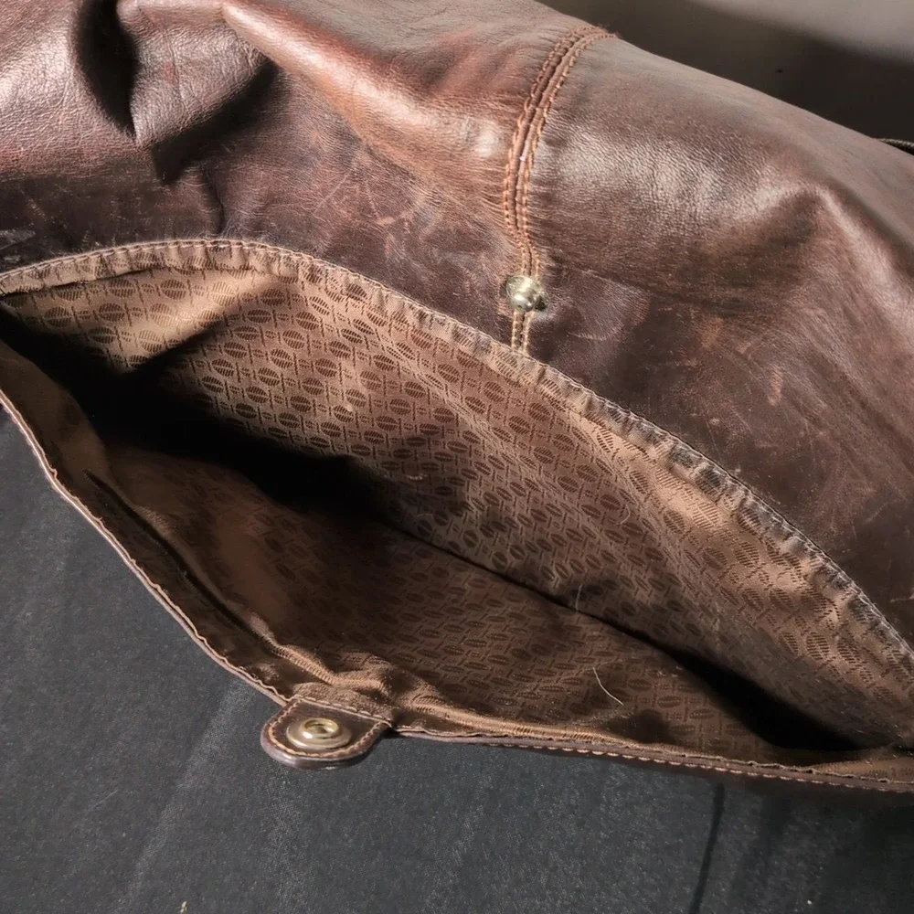 Perry Ellis genuine brown